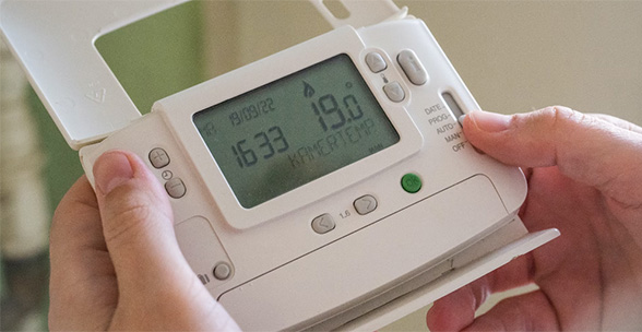 无尘厂房装修的恒温恒湿控制